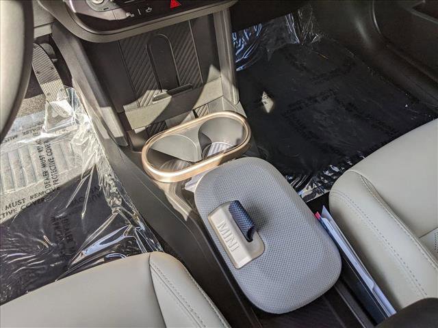 Certified 2025 MINI Cooper S image 11