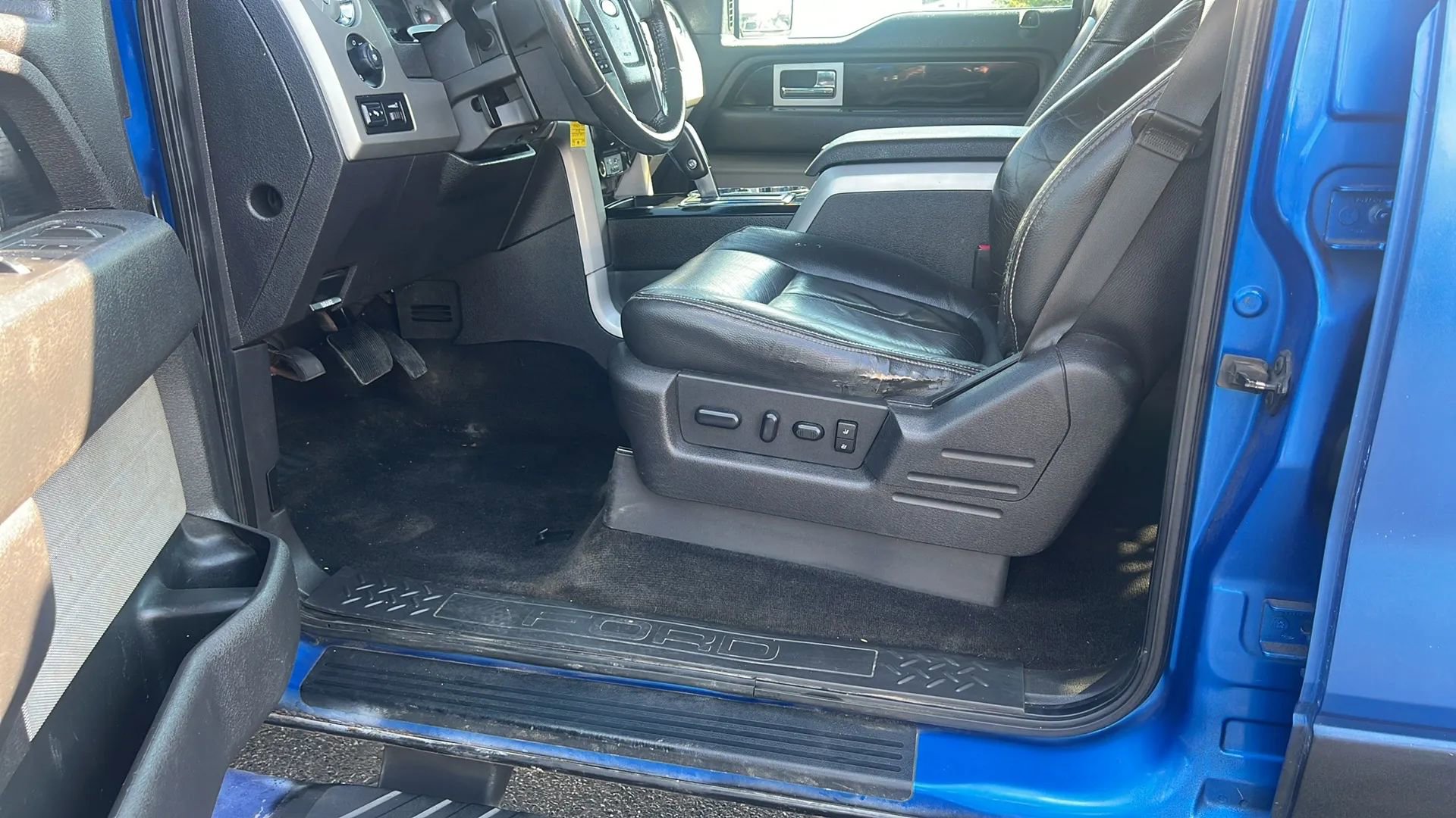 Used 2010 Ford F150 XL image 10