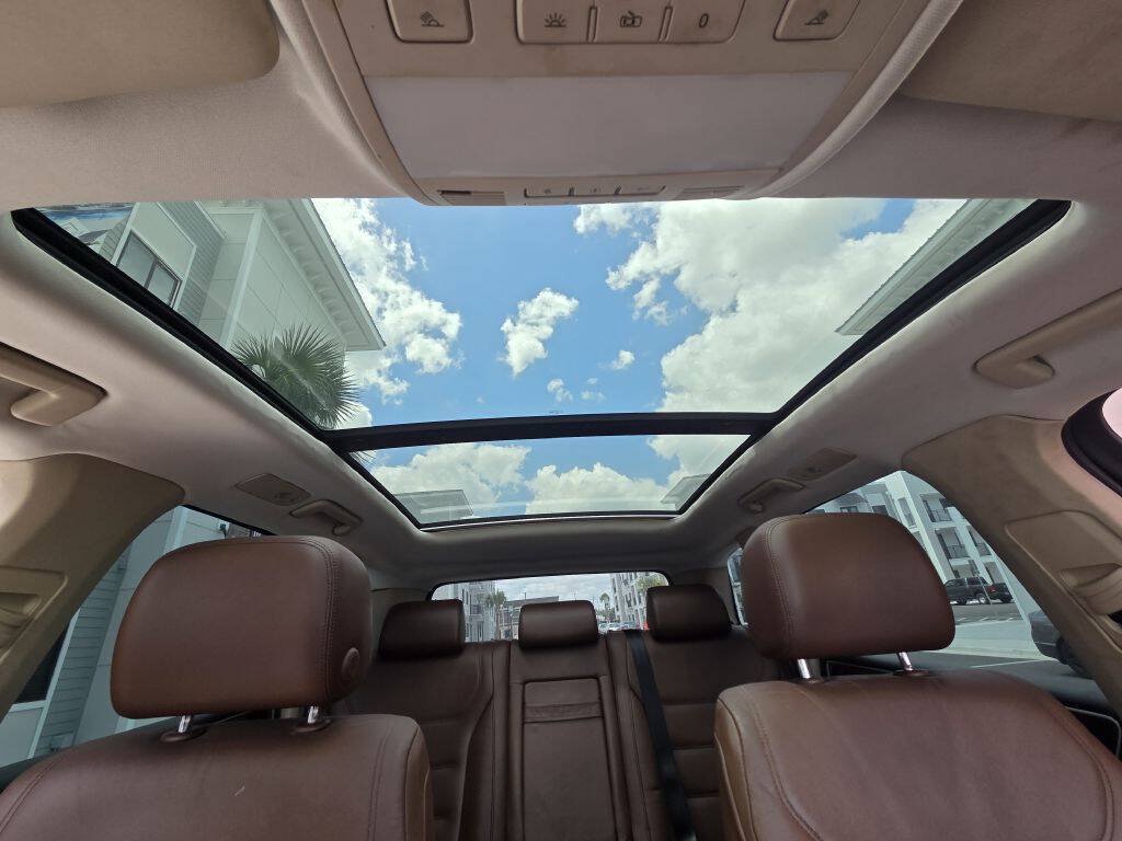 Used 2011 Volkswagen Touareg VR6 AWD/4WD image 20