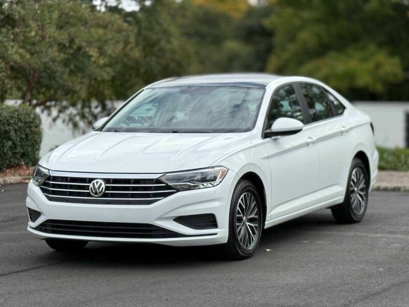 Used 2019 Volkswagen Jetta SE FWD image 1