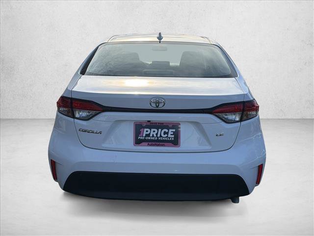 Used 2025 Toyota Corolla LE image 6