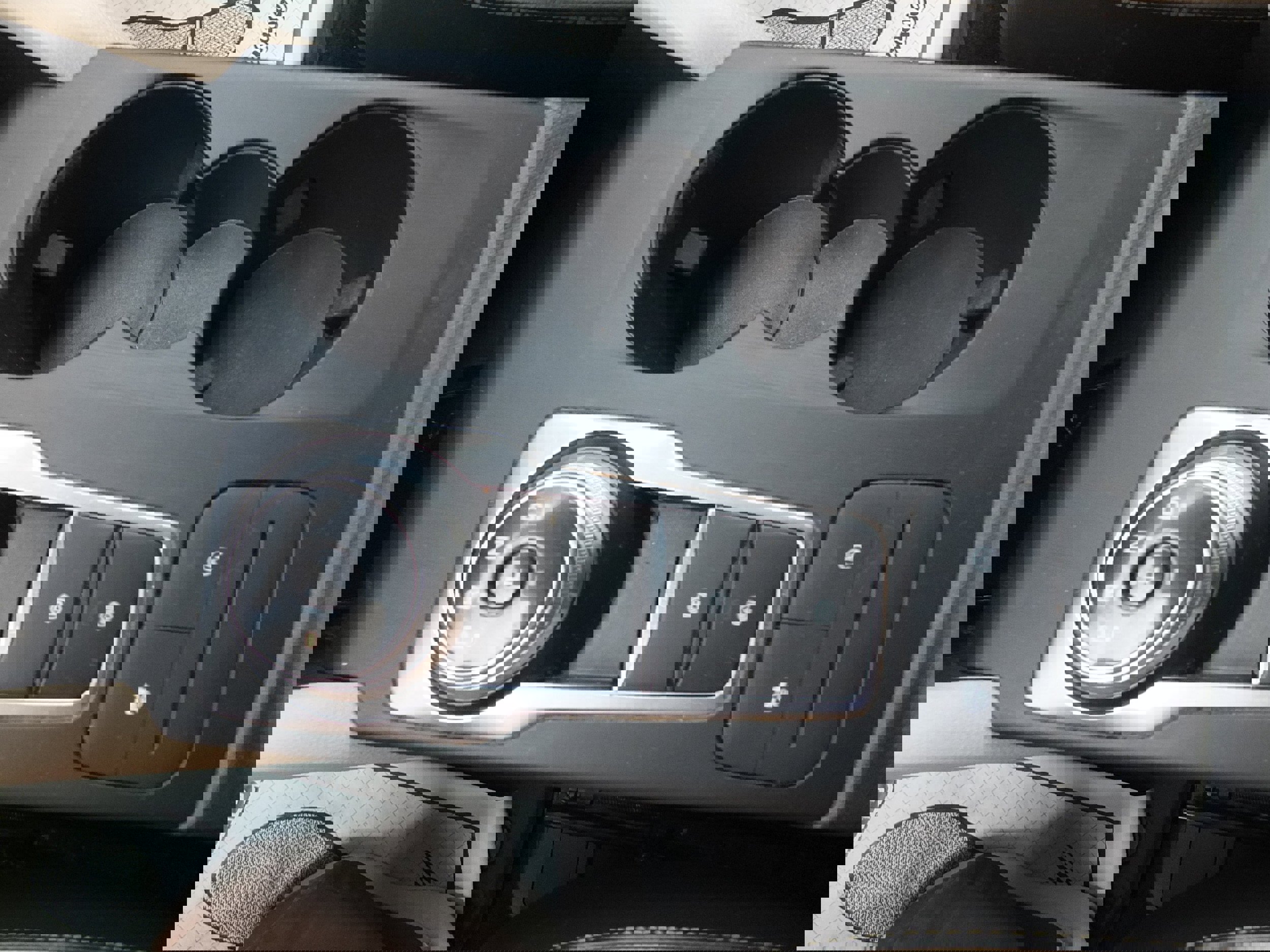 Used 2021 Ford Escape SEL w/ Technology Package image 26