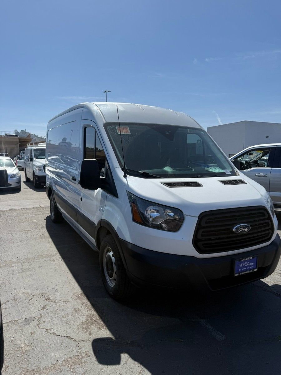 Certified 2019 Ford Transit 250 148 Medium Roof RWD image 3
