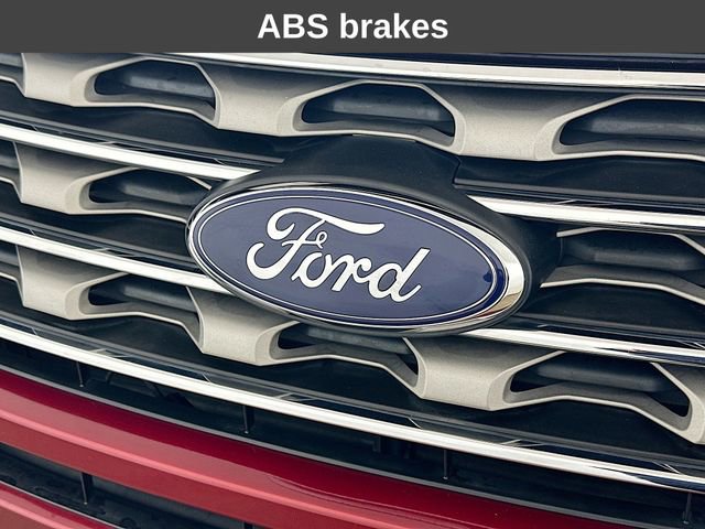 Used 2016 Ford Explorer XLT w/ Equipment Group 202A image 29