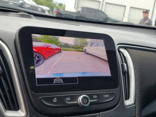 Used 2024 Chevrolet Malibu LT FWD image 22