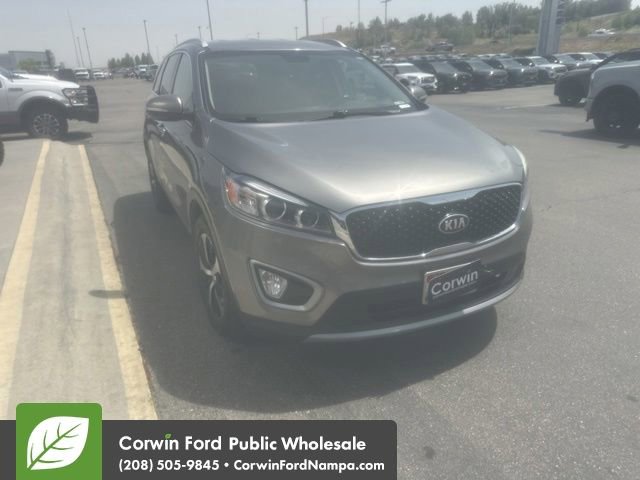 Used 2018 Kia Sorento EX AWD/4WD image 3