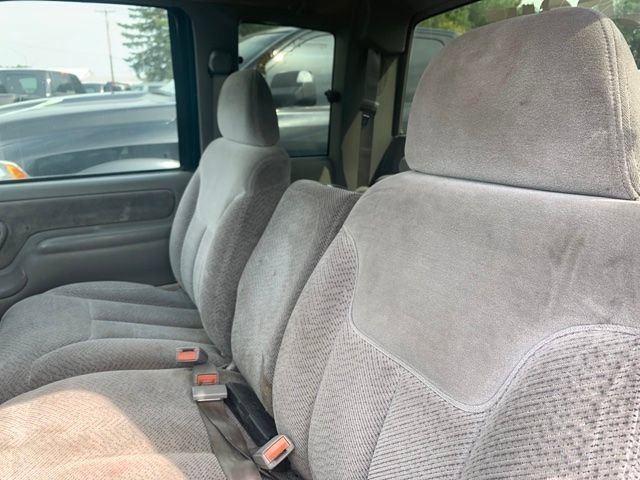 Used 1997 GMC Sierra 1500 4x4 Extended Cab w/ Image Max Pkg image 6