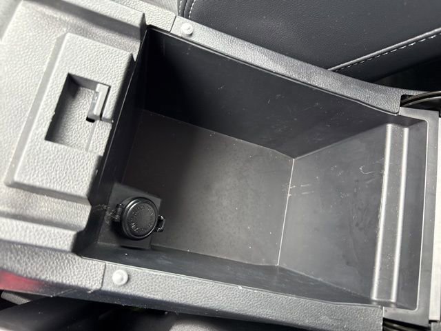 Used 2023 Subaru Outback Limited image 22