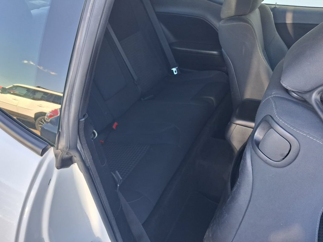Used 2019 Dodge Challenger SXT RWD image 16