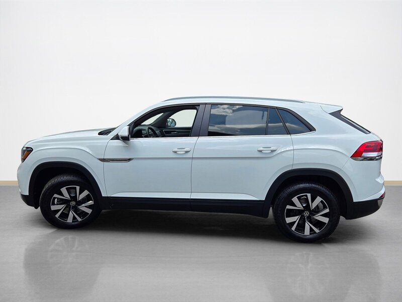 Used 2021 Volkswagen Atlas Cross Sport SE AWD/4WD image 7
