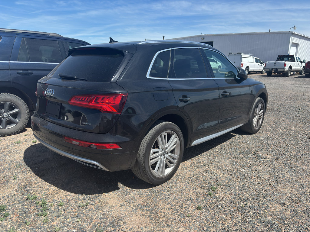 Used 2019 Audi Q5 2.0T Premium Plus w/ Premium Plus Package AWD/4WD image 4