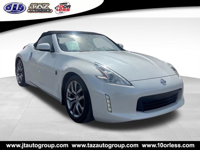 Used 2013 Nissan 370Z Roadster RWD image 1