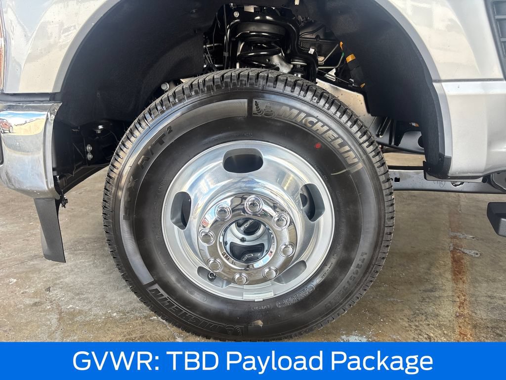 New 2027 Ford F350 XLT w/ XLT Premium Package AWD/4WD image 12