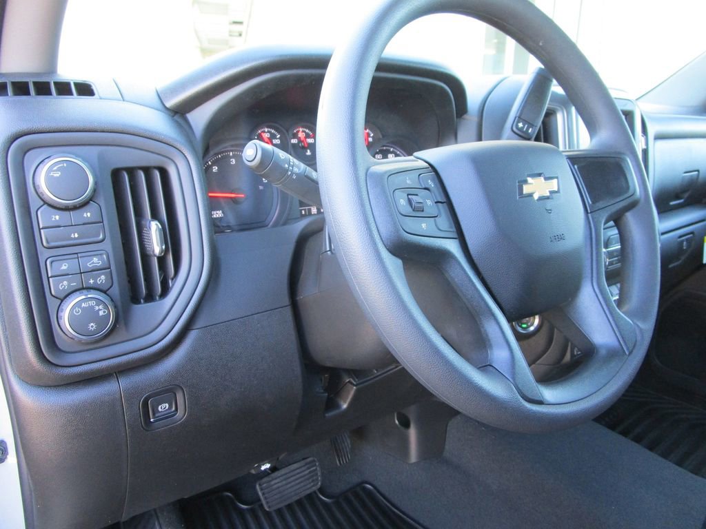 New 2026 Chevrolet Silverado 2500 Custom w/ Custom Value Package image 28