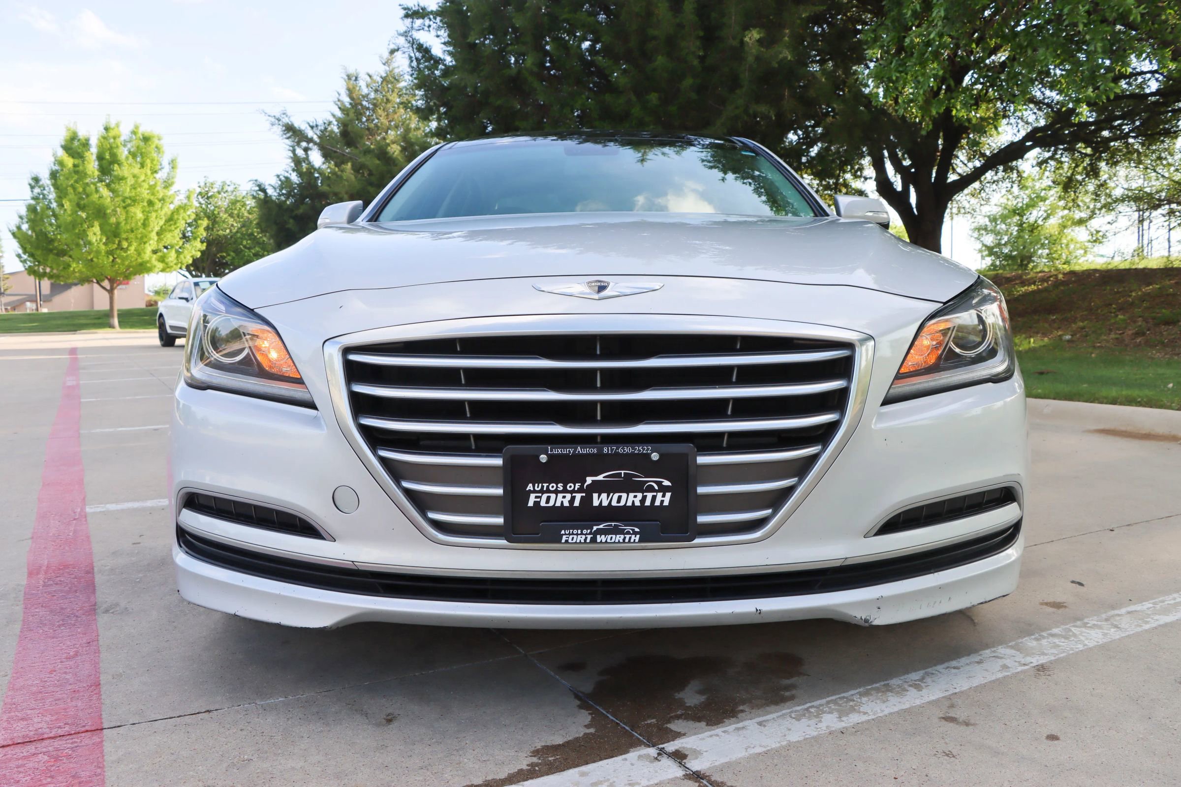 Used 2015 Hyundai Genesis 3.8 w/ Option Group 02 image 2