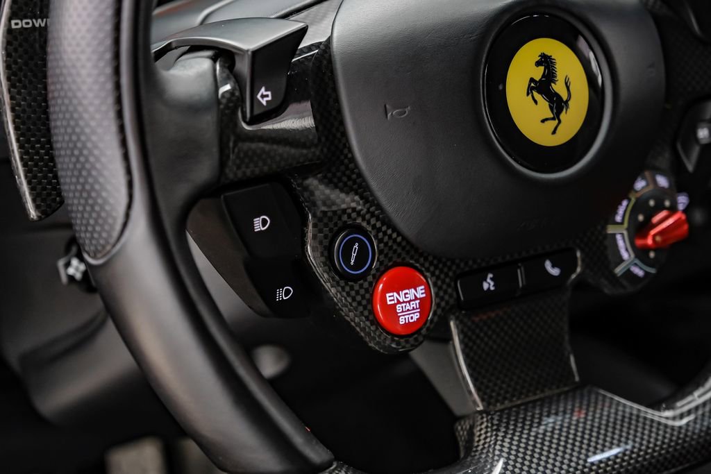 Used 2019 Ferrari 812 Superfast RWD image 20