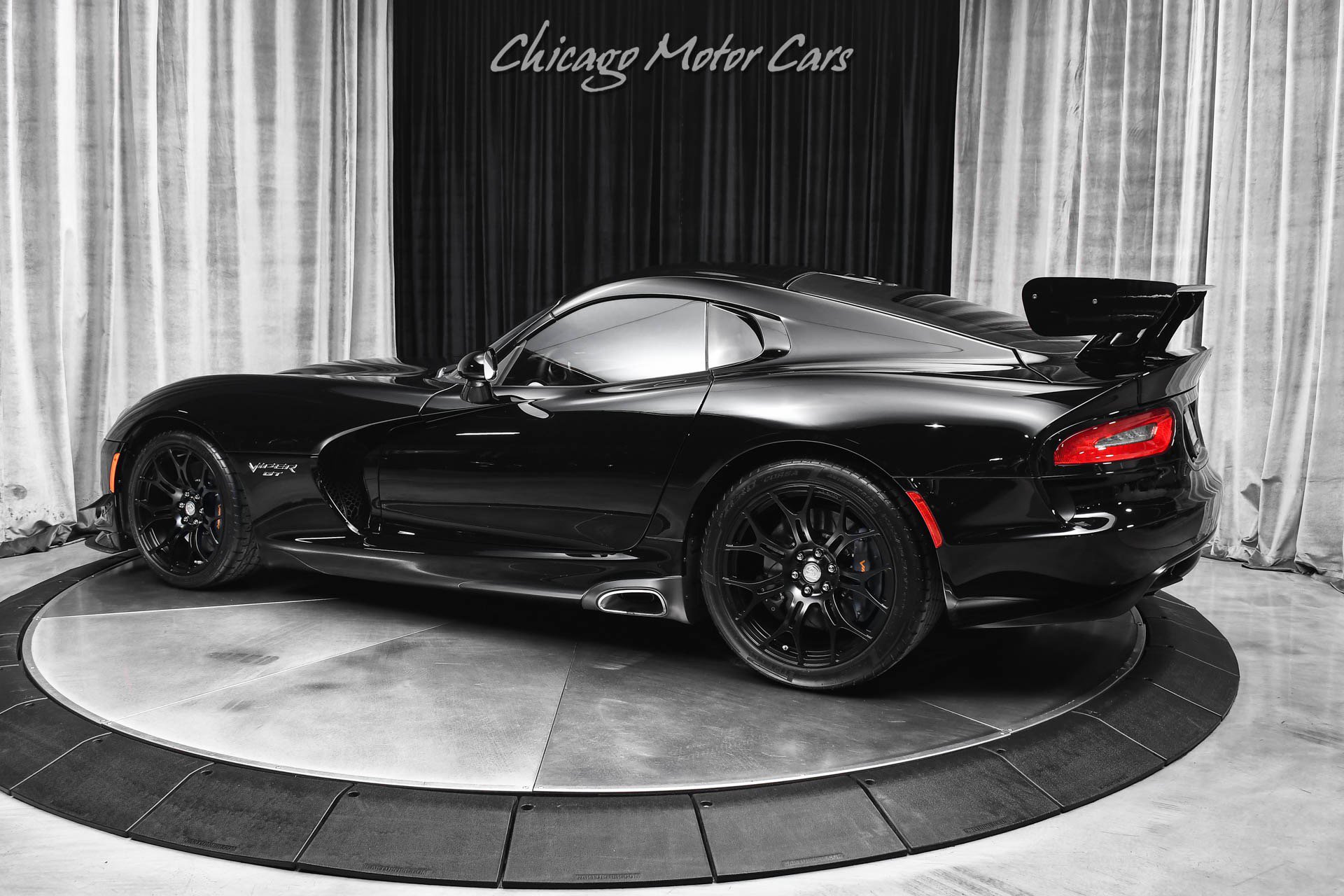 Used 2017 Dodge Viper GTC w/ Time Attack Group 2.0 image 3