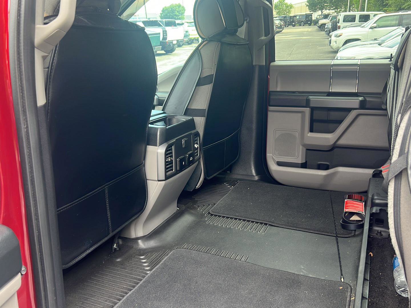 Used 2018 Ford F150 XLT w/ Equipment Group 302A Luxury AWD/4WD image 13