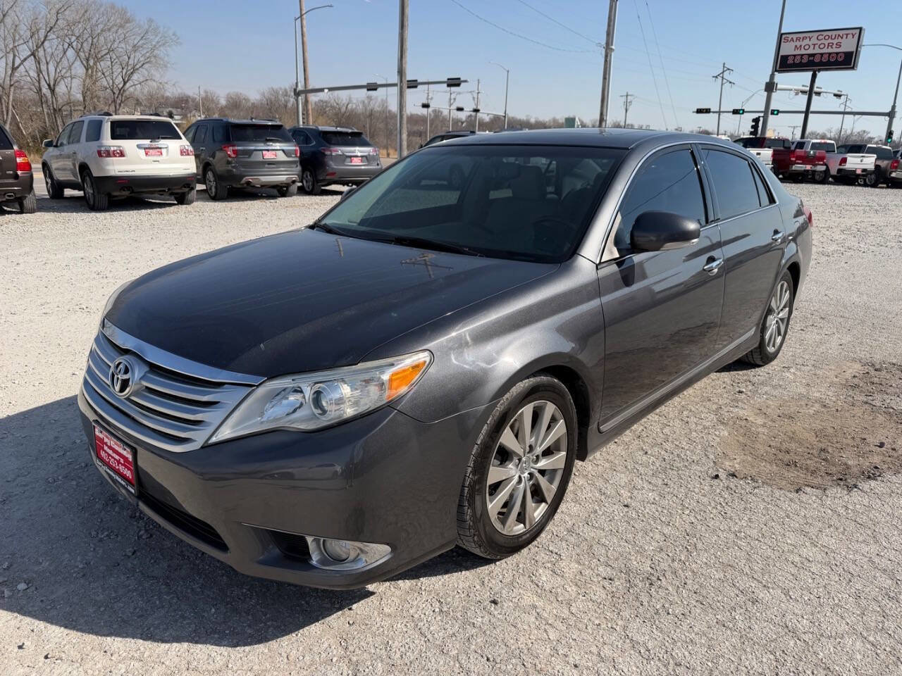 Used 2011 Toyota Avalon Limited FWD image 7
