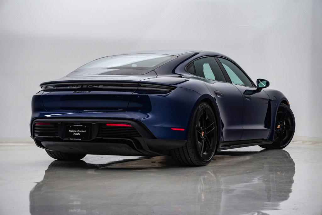 Certified 2025 Porsche Taycan AWD/4WD image 11