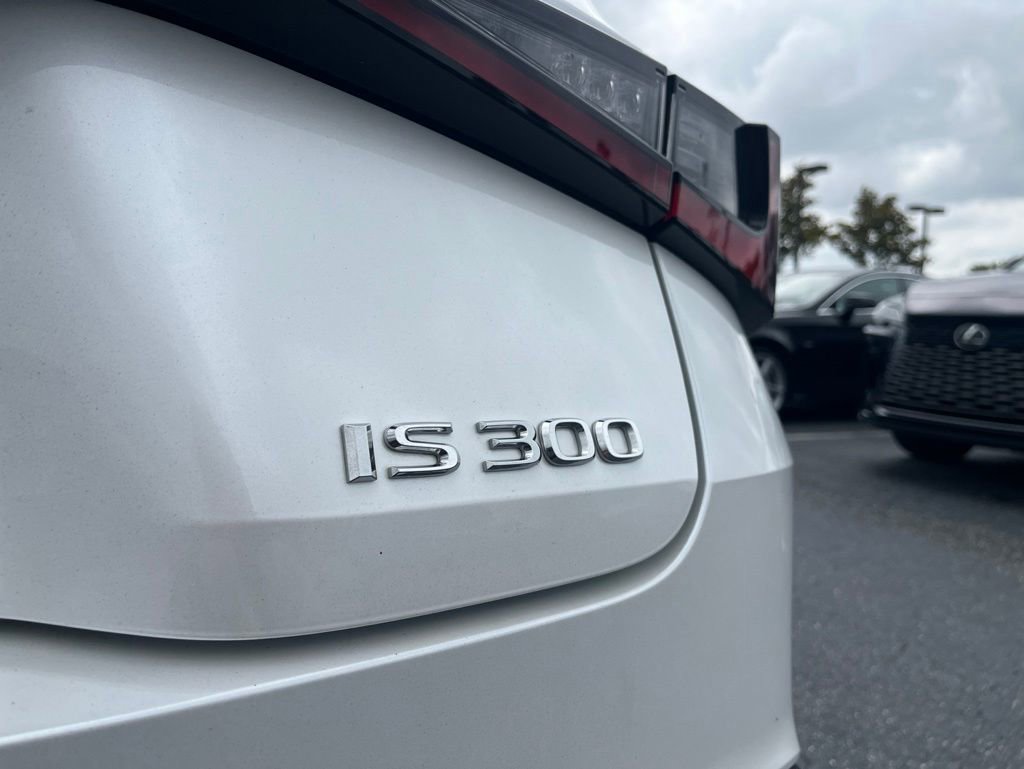 Used 2022 Lexus IS 300 w/ Accessory Package RWD image 7