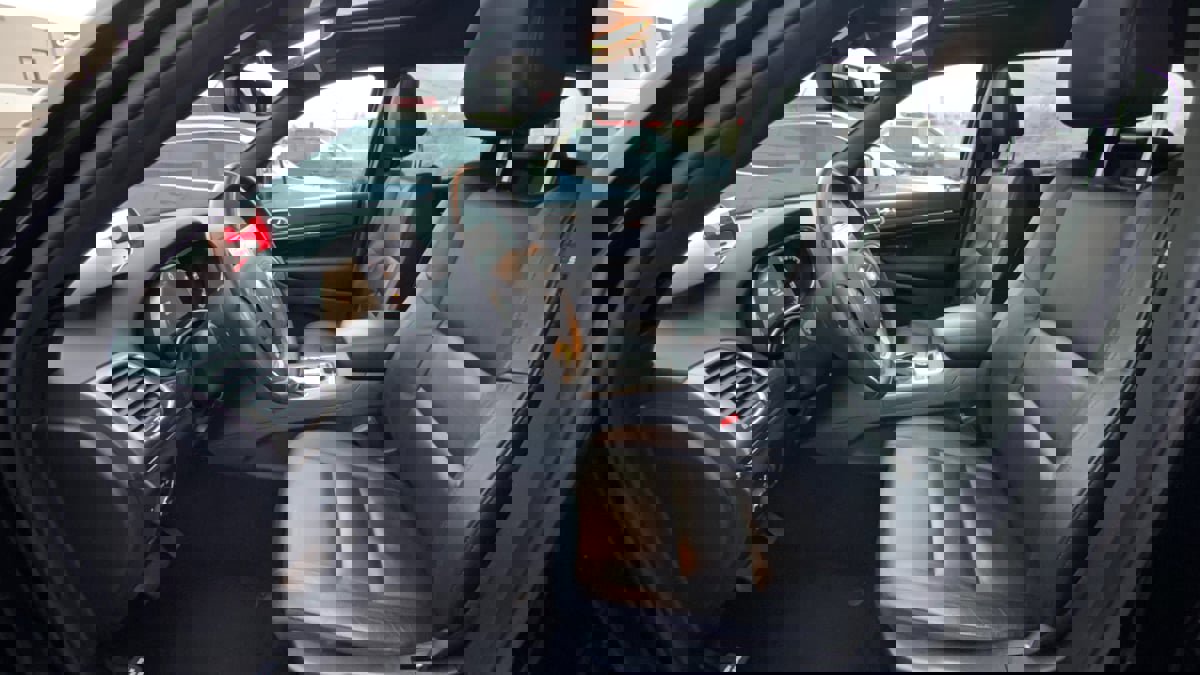 Used 2020 Jeep Grand Cherokee Limited image 10