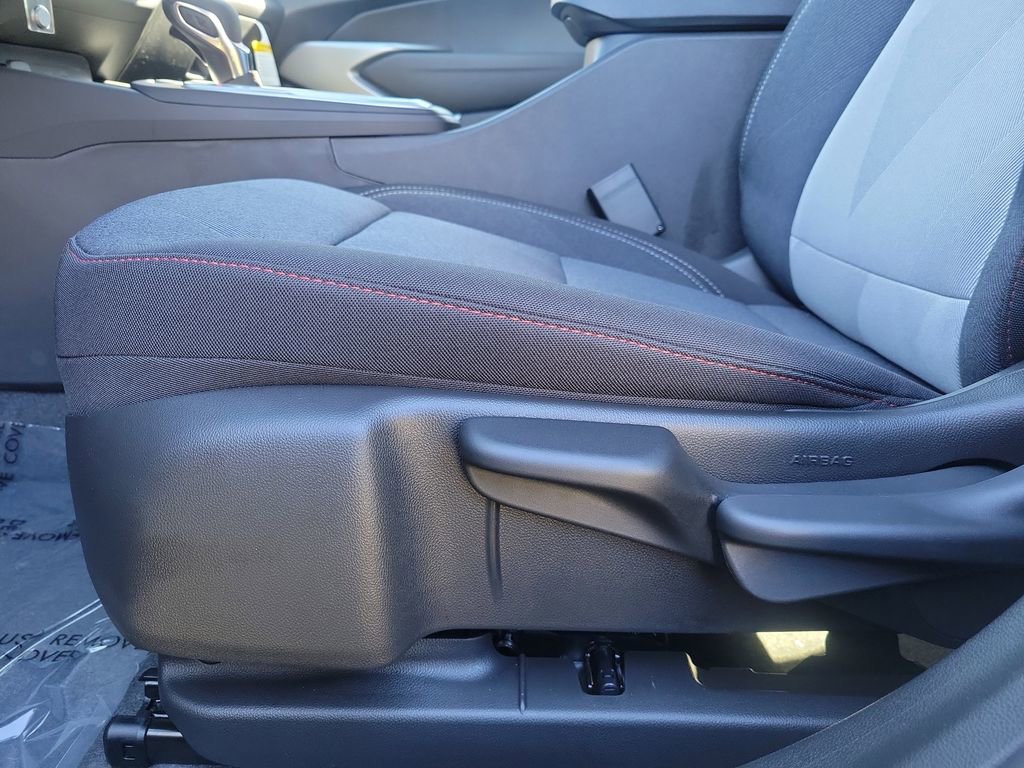 New 2026 Chevrolet Trax RS w/ Sunroof Package image 20