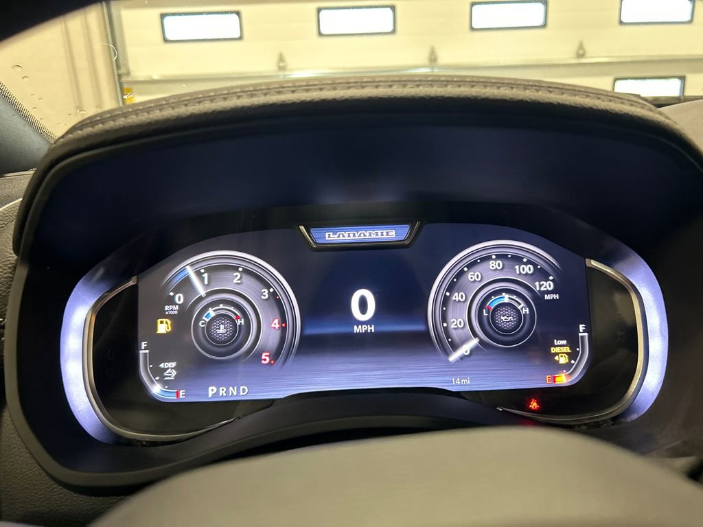 New 2025 RAM 2500 Laramie AWD/4WD image 21