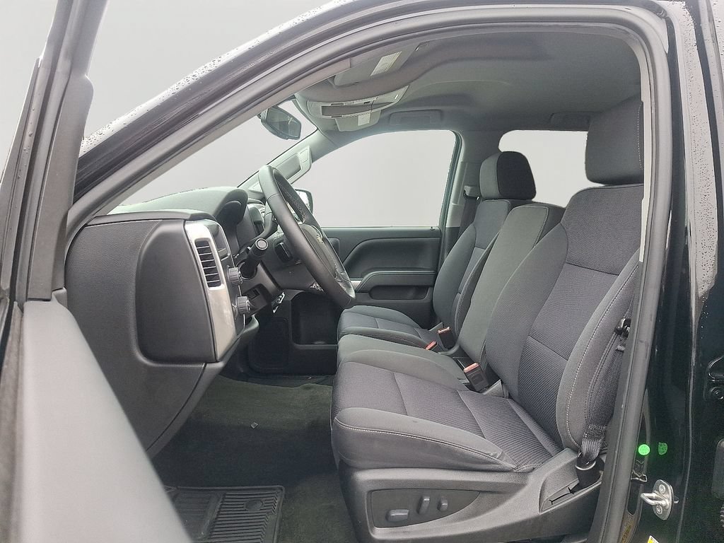 Used 2018 Chevrolet Silverado 1500 LT w/ All Star Edition AWD/4WD image 13