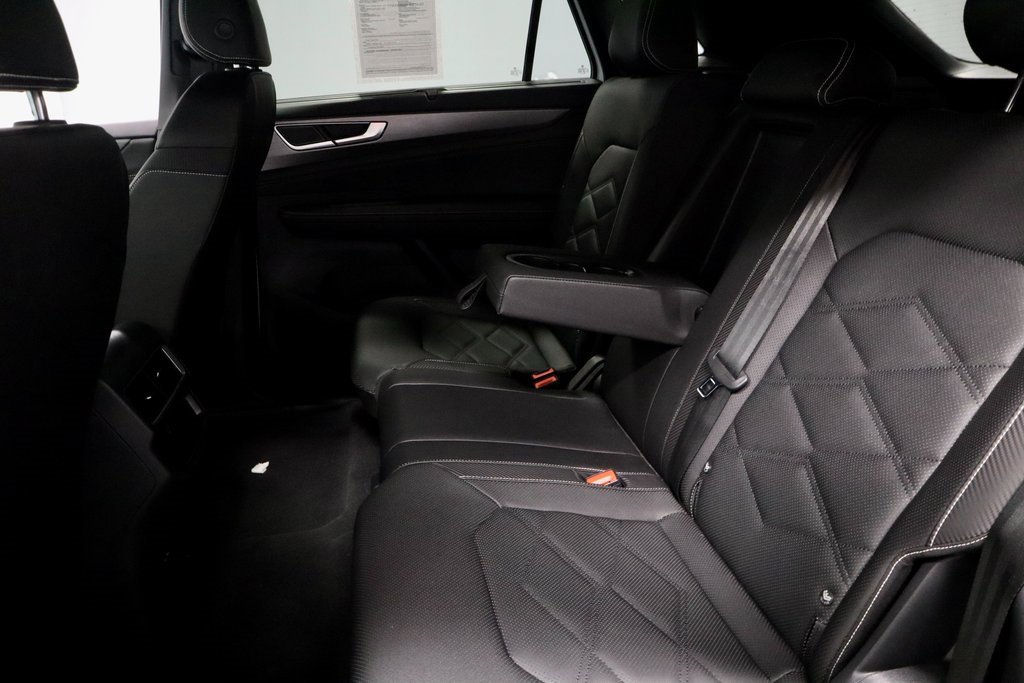 Used 2025 Volkswagen Atlas Cross Sport SE image 22