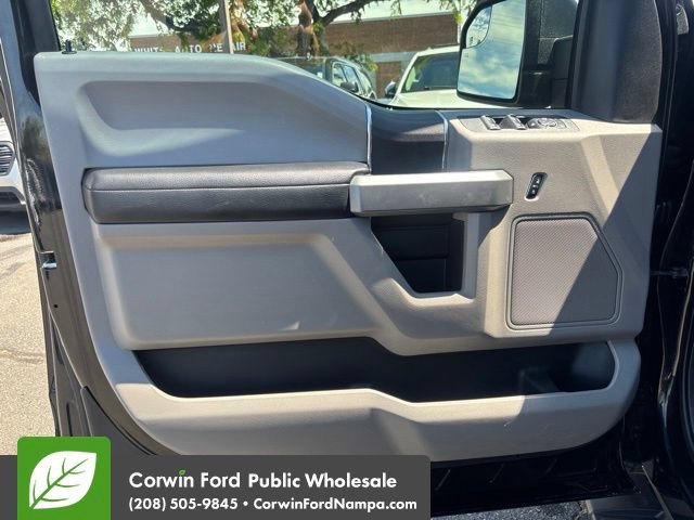 Used 2016 Ford F150 XLT w/ Equipment Group 301A Mid AWD/4WD image 14