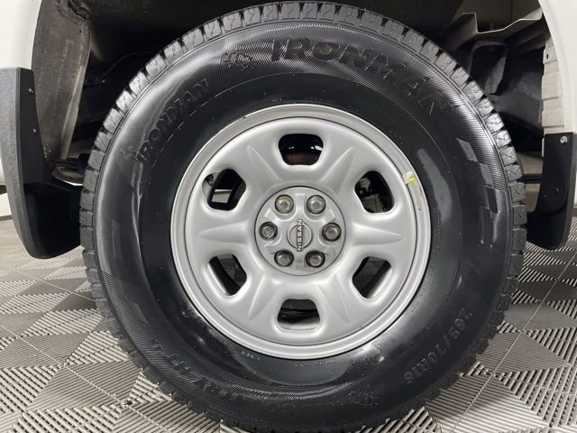 Used 2024 Nissan Frontier S image 16