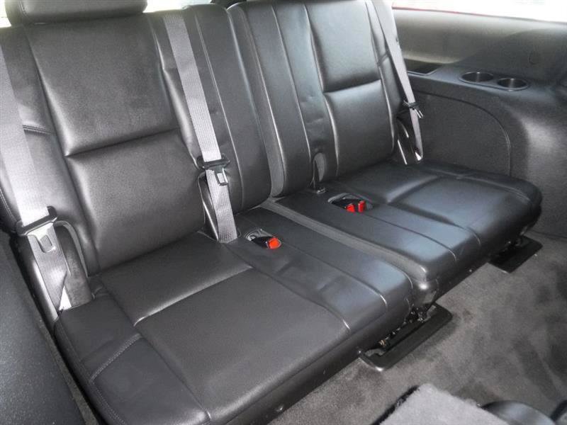 Used 2012 GMC Yukon XL Denali AWD/4WD image 37