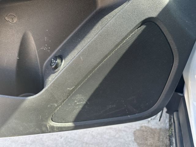 Used 2019 Chevrolet Equinox LT w/ Sun & Navigation Package FWD image 27