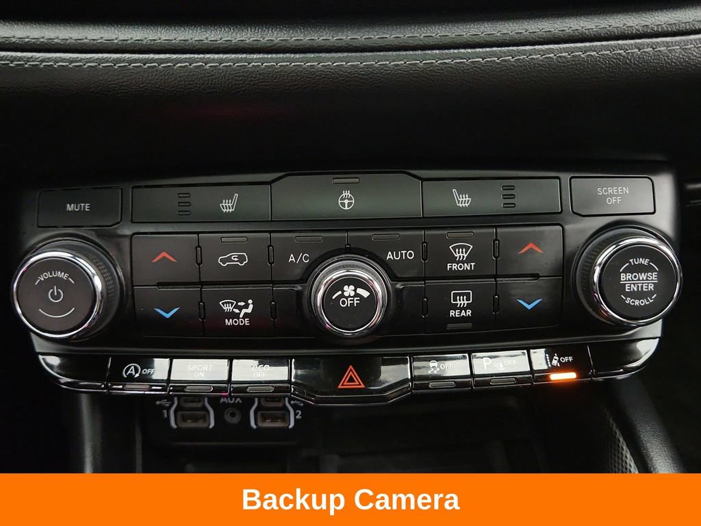 Used 2022 Dodge Durango GT w/ GT Premium Group AWD/4WD image 17