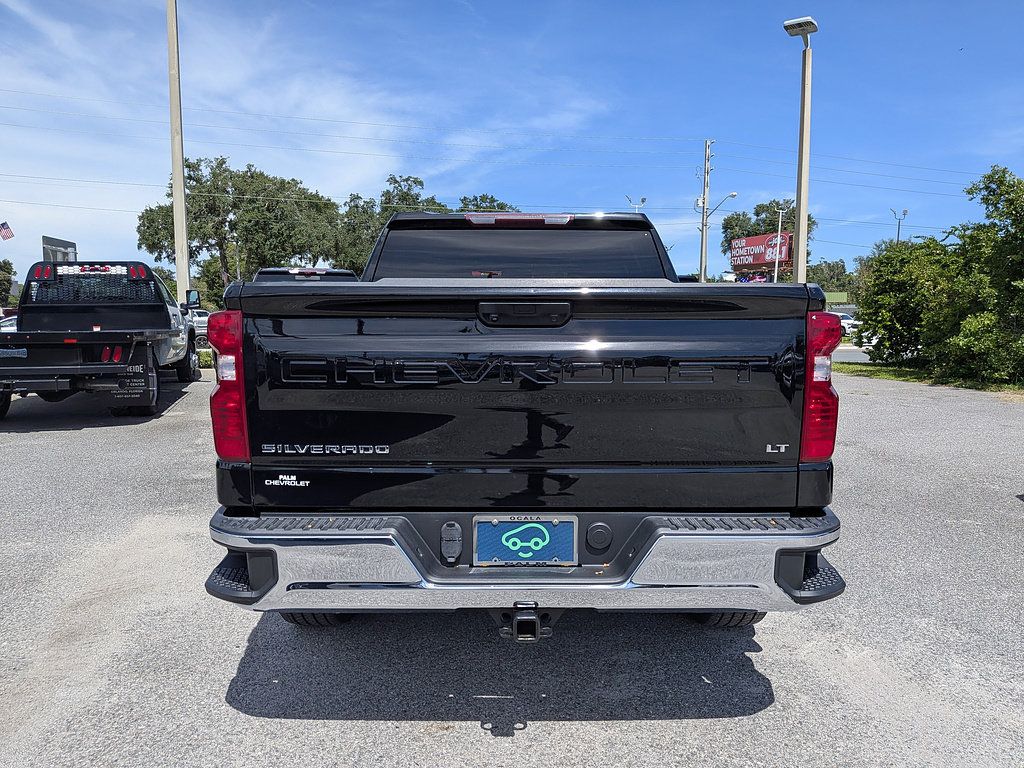 Used 2023 Chevrolet Silverado 1500 LT AWD/4WD image 4