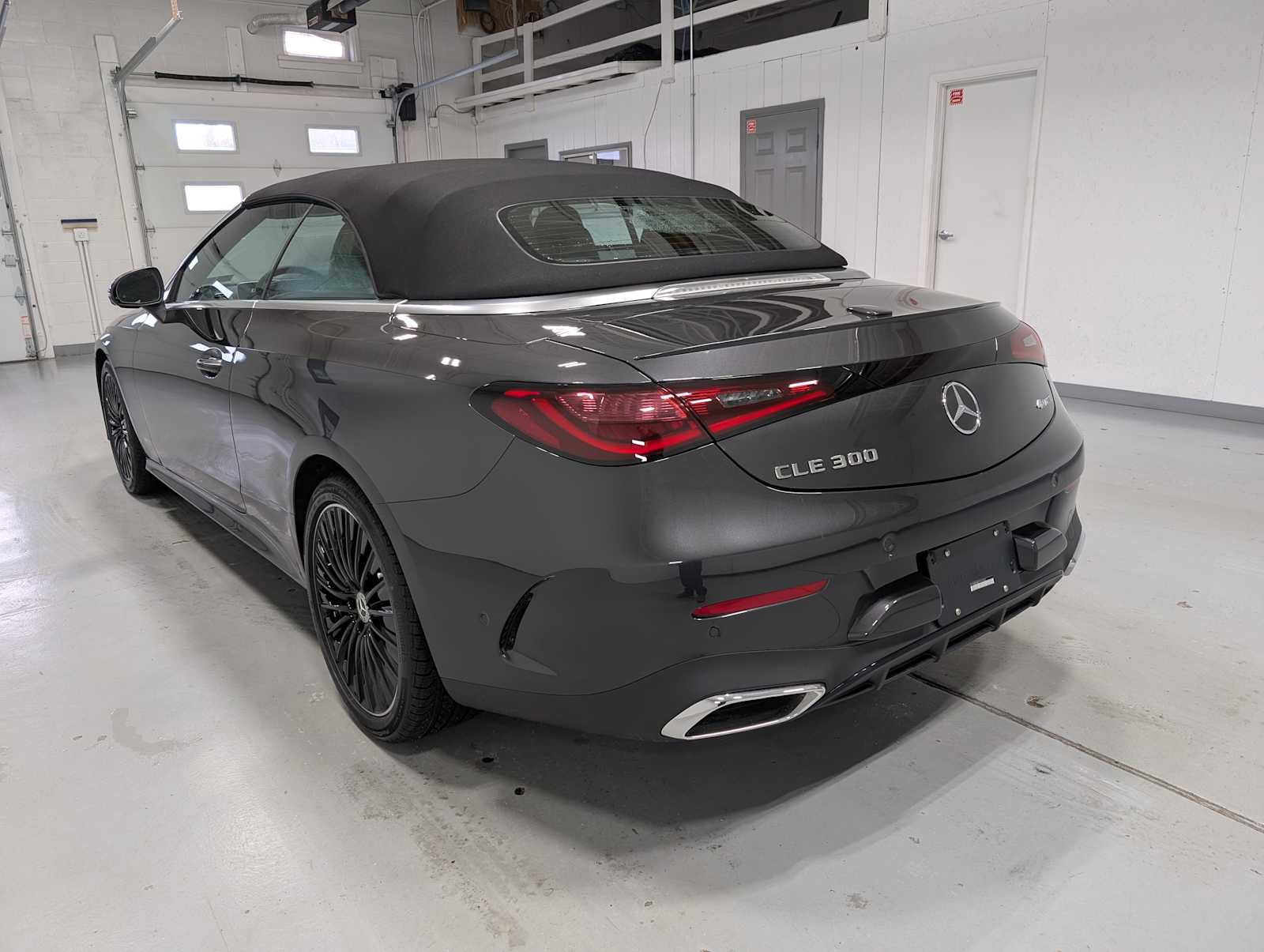 New 2026 Mercedes-Benz CLE 300 4MATIC Cabriolet image 10