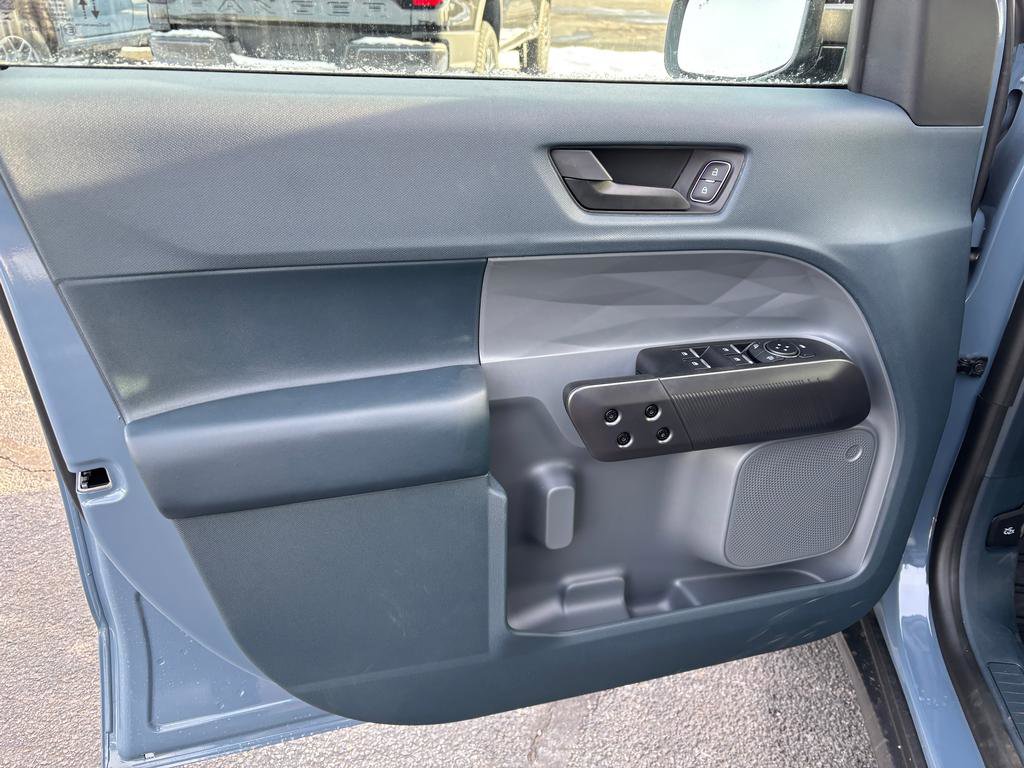 New 2025 Ford Maverick XLT w/ Black Appearance Package image 10