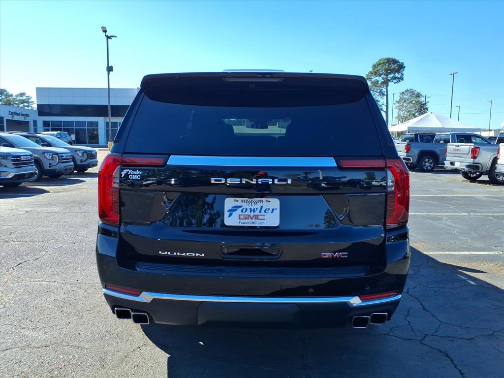 New 2026 GMC Yukon XL Denali w/ Sun & Power Step Package image 4