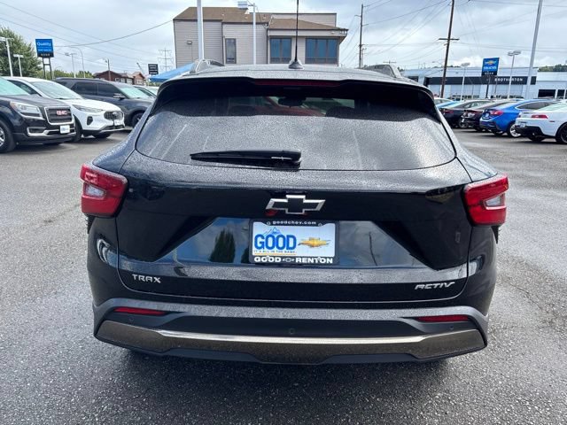 Used 2025 Chevrolet Trax ACTIV w/ Driver Confidence Package FWD image 4