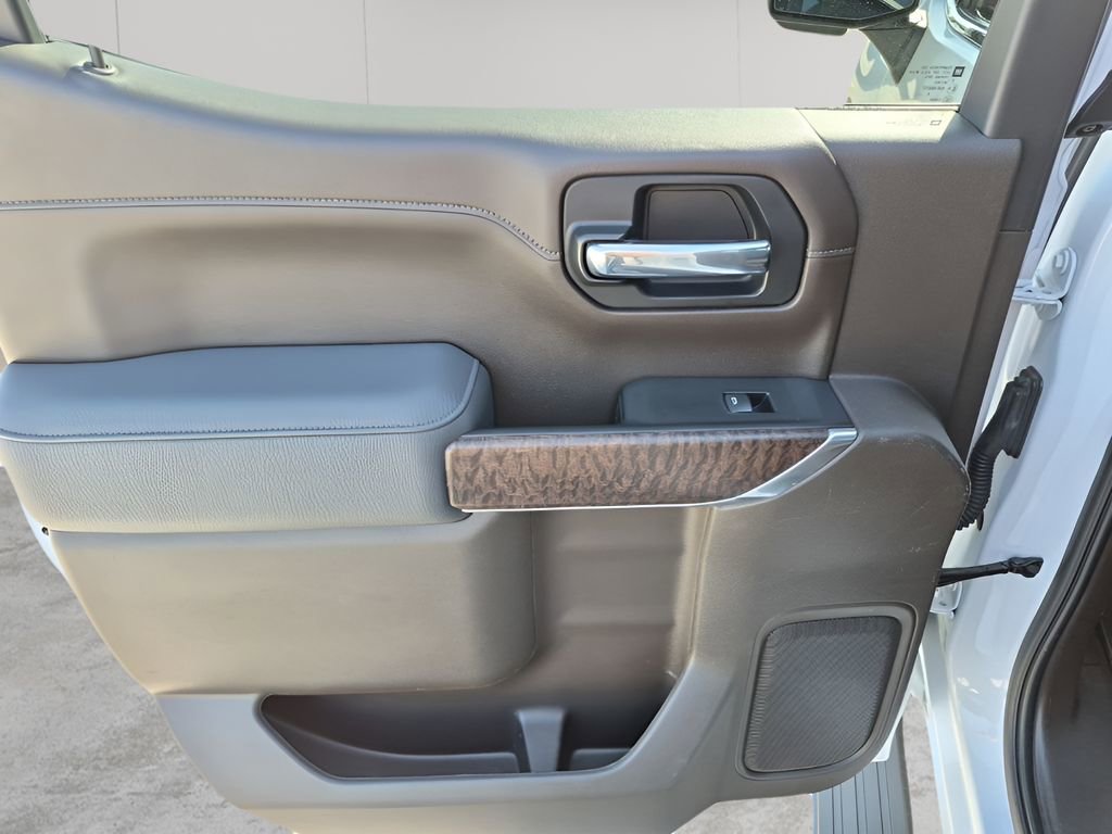 Used 2021 GMC Sierra 1500 Denali w/ Denali Ultimate Package image 17