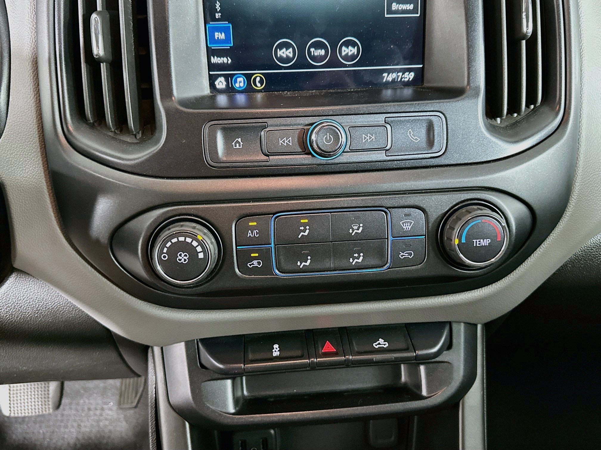 Used 2019 Chevrolet Colorado W/T w/ WT Convenience Package RWD image 22