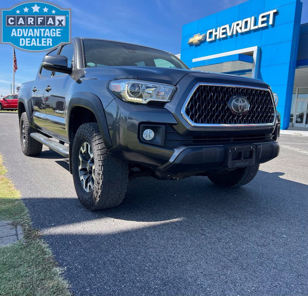 Used 2019 Toyota Tacoma TRD Off-Road w/ Exterior Package AWD/4WD image 1