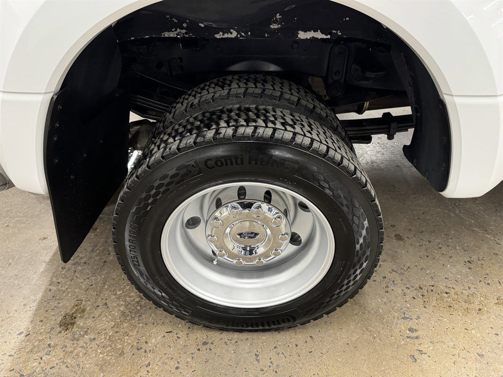 Used 2019 Ford F450 XL w/ Power Equipment Group image 18