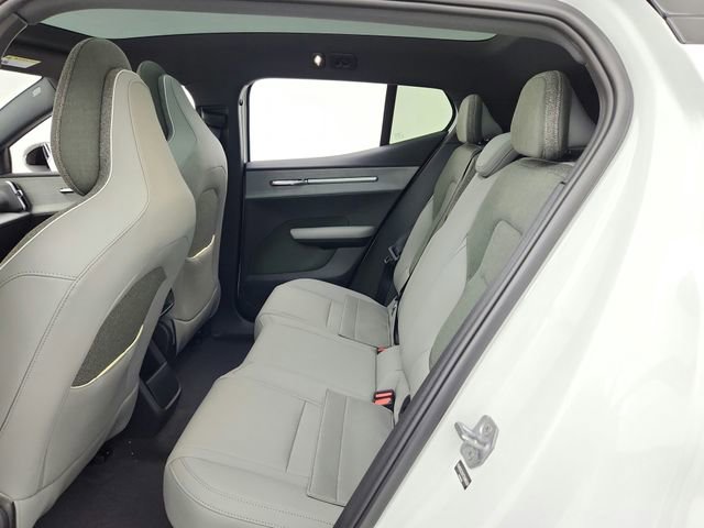 New 2026 Volvo EX30 Plus w/ Climate Package image 37