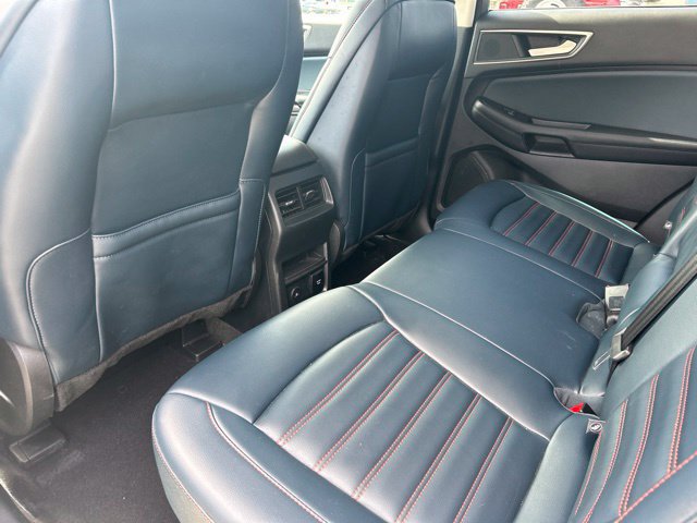 Used 2024 Ford Edge SEL w/ Sport Appearance Package AWD/4WD image 13
