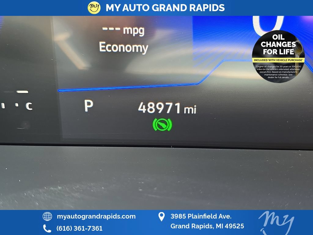 Used 2023 Volkswagen Tiguan SE AWD/4WD image 18