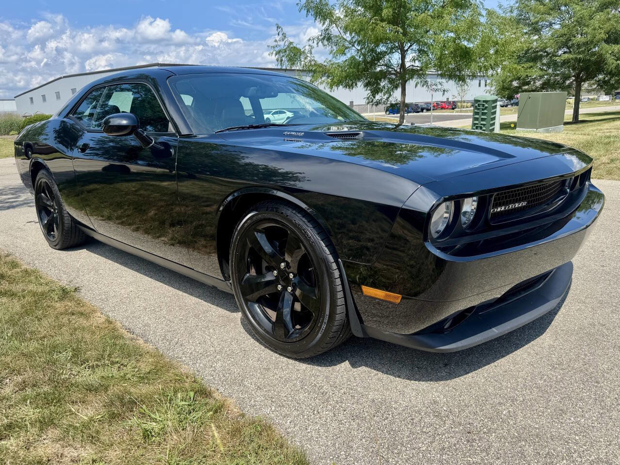 Used 2013 Dodge Challenger R/T Plus image 4