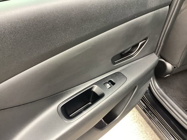 Used 2025 Hyundai Elantra SEL image 18