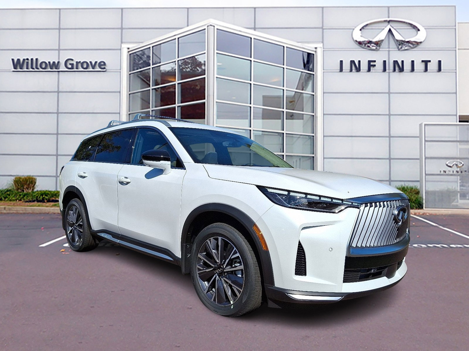 New 2026 INFINITI QX60 Luxe w/ Cargo Package FWD image 1
